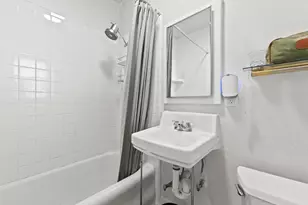 2533 Castro Way, Sacramento, CA 95818 - Photo 20