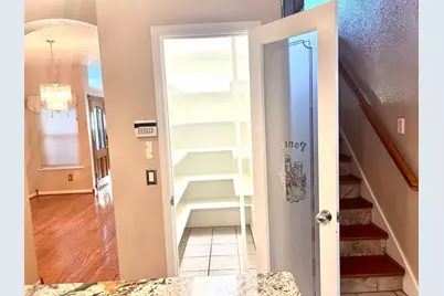 8770 Bottlebrush Court, Elk Grove, CA 95624 - Photo 12