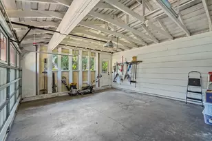 2001 W Woodbridge Rd, Lodi, CA 95242 - Photo 24