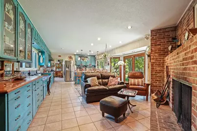 2001 W Woodbridge Road, Lodi, CA 95242 - Photo 8