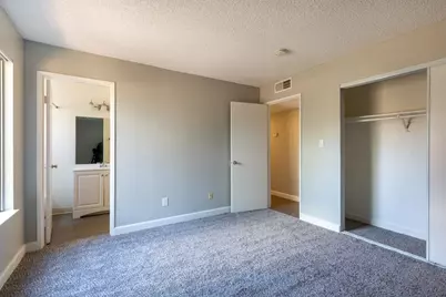 2330 Hurley Way, Sacramento, CA 95825 - Photo 8