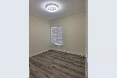 1098 E 21st Street, Merced, CA 95340 - Photo 12