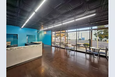 1114 N Main St, Manteca, CA 95336 - Photo 8