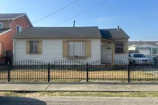 282 Tunis Rd, Oakland, CA 94603 - Photo 1