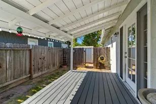 301 E North St, Oakdale, CA 95361 - Photo 32