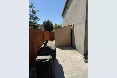 2173 Kapreil Way, Livingston, CA 95334 - Photo 8