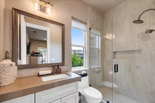 10407 Fox Borough Dr, Oakdale, CA 95361 - Photo 46