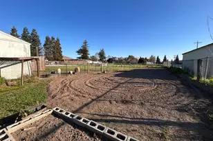 4910 E Zeering Rd, Denair, CA 95316 - Photo 10
