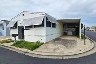 Golden Oak Ln, Merced, CA 95341 - Photo 22