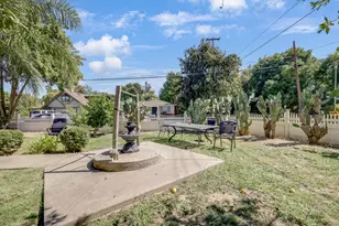 2111 American Ave, Sacramento, CA 95833 - Photo 12