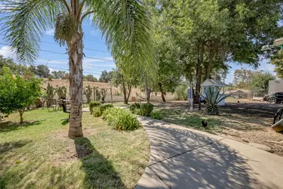 2111 American Avenue, Sacramento, CA 95833 - Photo 16