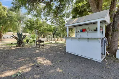 2111 American Avenue, Sacramento, CA 95833 - Photo 10