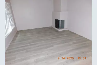 5413 61st Street, Sacramento, CA 95820 - Photo 2