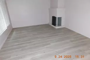 5413 61st St, Sacramento, CA 95820 - Photo 2