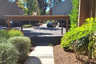 2007 Alta Loma St, Davis, CA 95616 - Photo 2