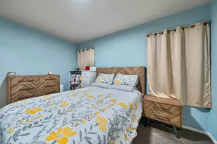 Village Circle, Sacramento, CA 95838 - Photo 14