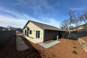 2667 Commons Pl, Auburn, CA 95603 - Photo 8