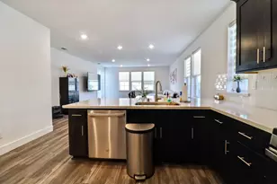 8300 Kevin Whiteley Dr, Elk Grove, CA 95757 - Photo 18