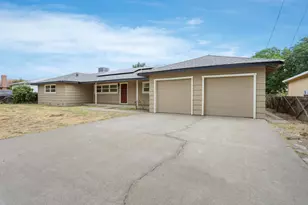 834 N Filbert St, Stockton, CA 95205 - Photo 1