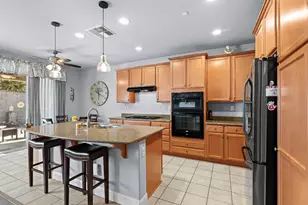 2421 Shady Oak Pl, Manteca, CA 95336 - Photo 14