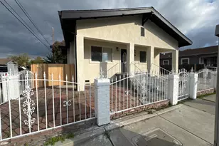 644 N Airport Way, Stockton, CA 95205 - Photo 32