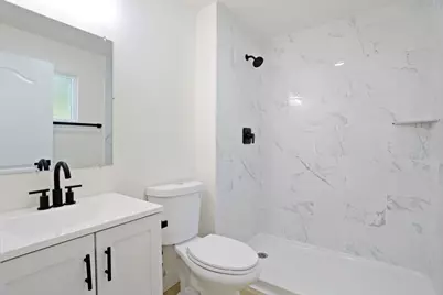 644 N Airport Way, Stockton, CA 95205 - Photo 26