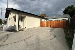 644 N Airport Way, Stockton, CA 95205 - Photo 34