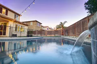 9855 Cape Verde Dr, Elk Grove, CA 95757 - Photo 4