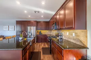 9855 Cape Verde Dr, Elk Grove, CA 95757 - Photo 20