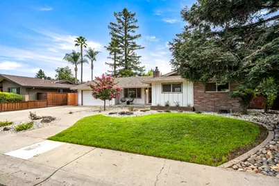 792 Parklin Avenue, Sacramento, CA 95831 - Photo 1