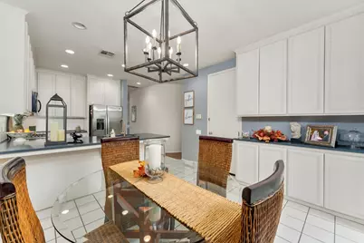 7717 E Port Drive, Sacramento, CA 95831 - Photo 36