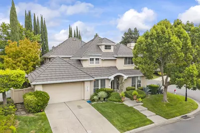 7717 E Port Drive, Sacramento, CA 95831 - Photo 12