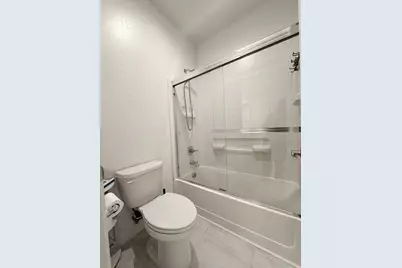 1405 W Tyler Court, Visalia, CA 93291 - Photo 16