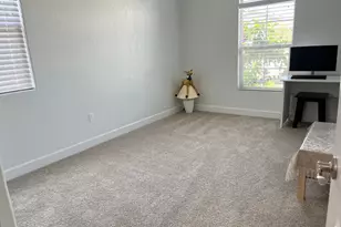 1405 W Tyler Ct, Visalia, CA 93291 - Photo 14