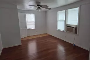 608 Union St, Isleton, CA 95641 - Photo 10