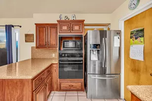 1236 Santa Cruz Way, Los Banos, CA 93635 - Photo 10