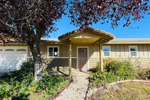 137 Cypress Hill Dr, Grass Valley, CA 95945 - Photo 4