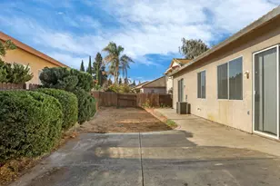 2402 Sailboat Ct, Stockton, CA 95206 - Photo 48