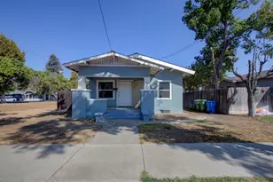 319 Columbia St, Turlock, CA 95380 - Photo 1