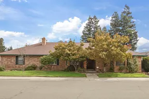 324 Applewood Dr, Lodi, CA 95242 - Photo 1