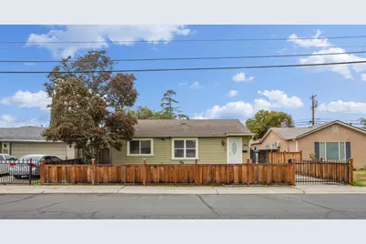 2047 Country Club Boulevard, Stockton, CA 95204 - Photo 32