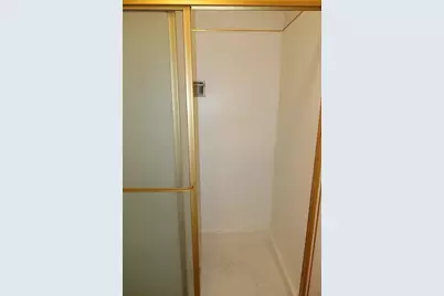 8609 Tiogawoods Drive, Sacramento, CA 95828 - Photo 20