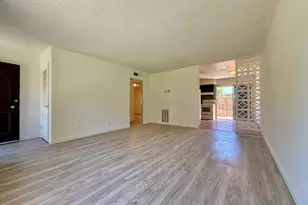 2420 Oxford Way, Stockton, CA 95204 - Photo 4
