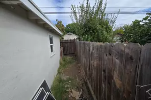 334 Semple St, Modesto, CA 95354 - Photo 26