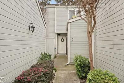 2930 Driftwood Place #82, Stockton, CA 95219 - Photo 2