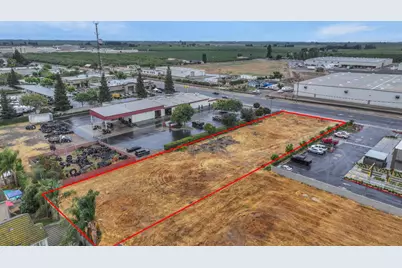 1970 McHenry Avenue, Escalon, CA 95320 - Photo 4