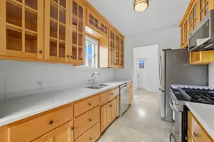 1825 Markham Wy, Sacramento, CA 95818 - Photo 20