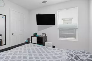 8170 Kramer Rnch Ln, Elk Grove, CA 95758 - Photo 16