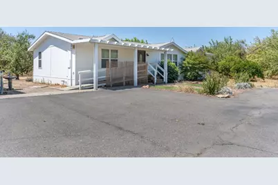 1112 Ladd Road, Modesto, CA 95356 - Photo 2