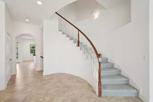 3533 Crocker Dr, Sacramento, CA 95818 - Photo 26